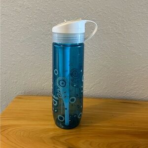 Britta Filtered Blue Water Bottle with Floral Design 22oz